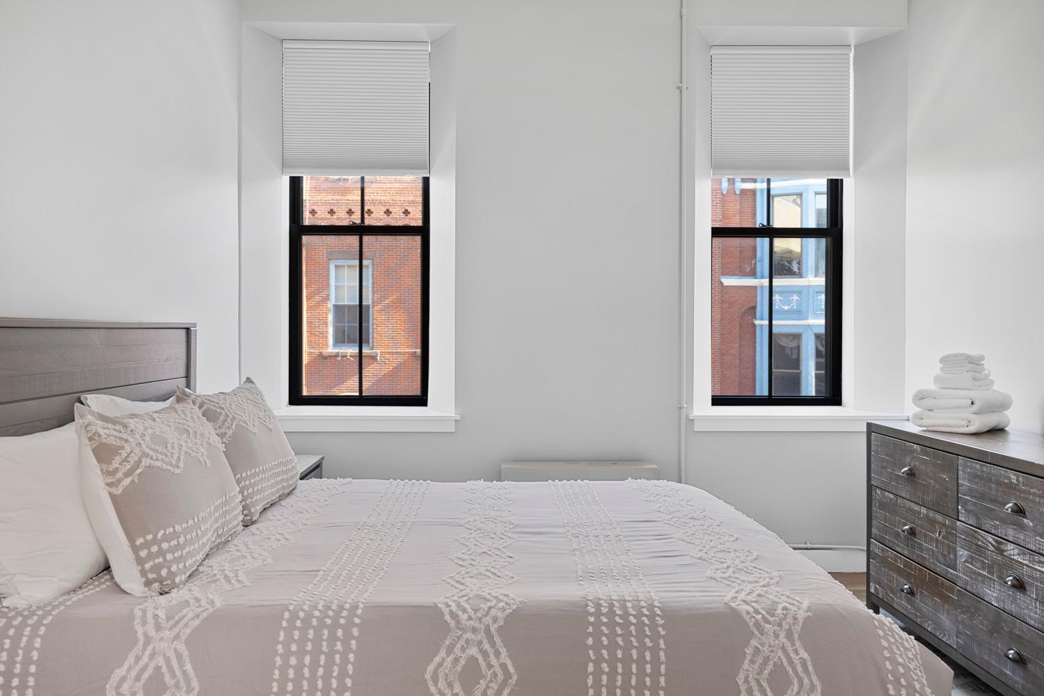 Modern Remodeled Loft In Portlands Iconic Old Port Apartamento Exterior foto